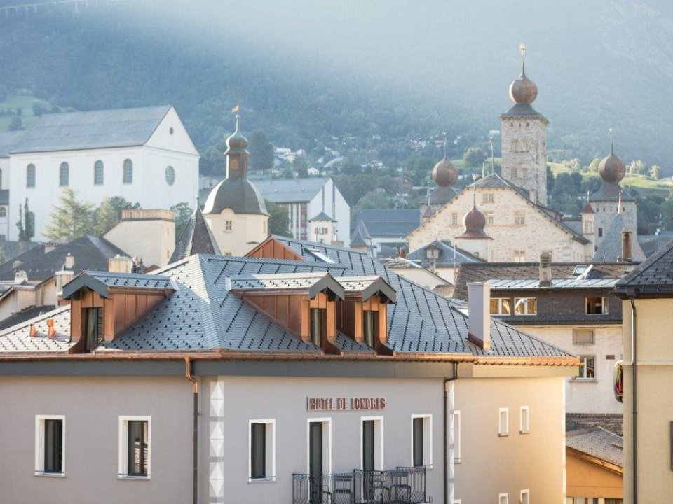 hotel de londres brig